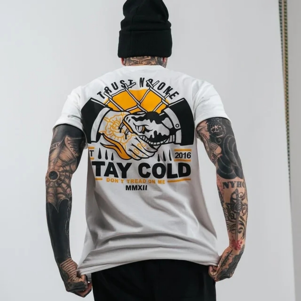 New Men's size large graphic t-shirt